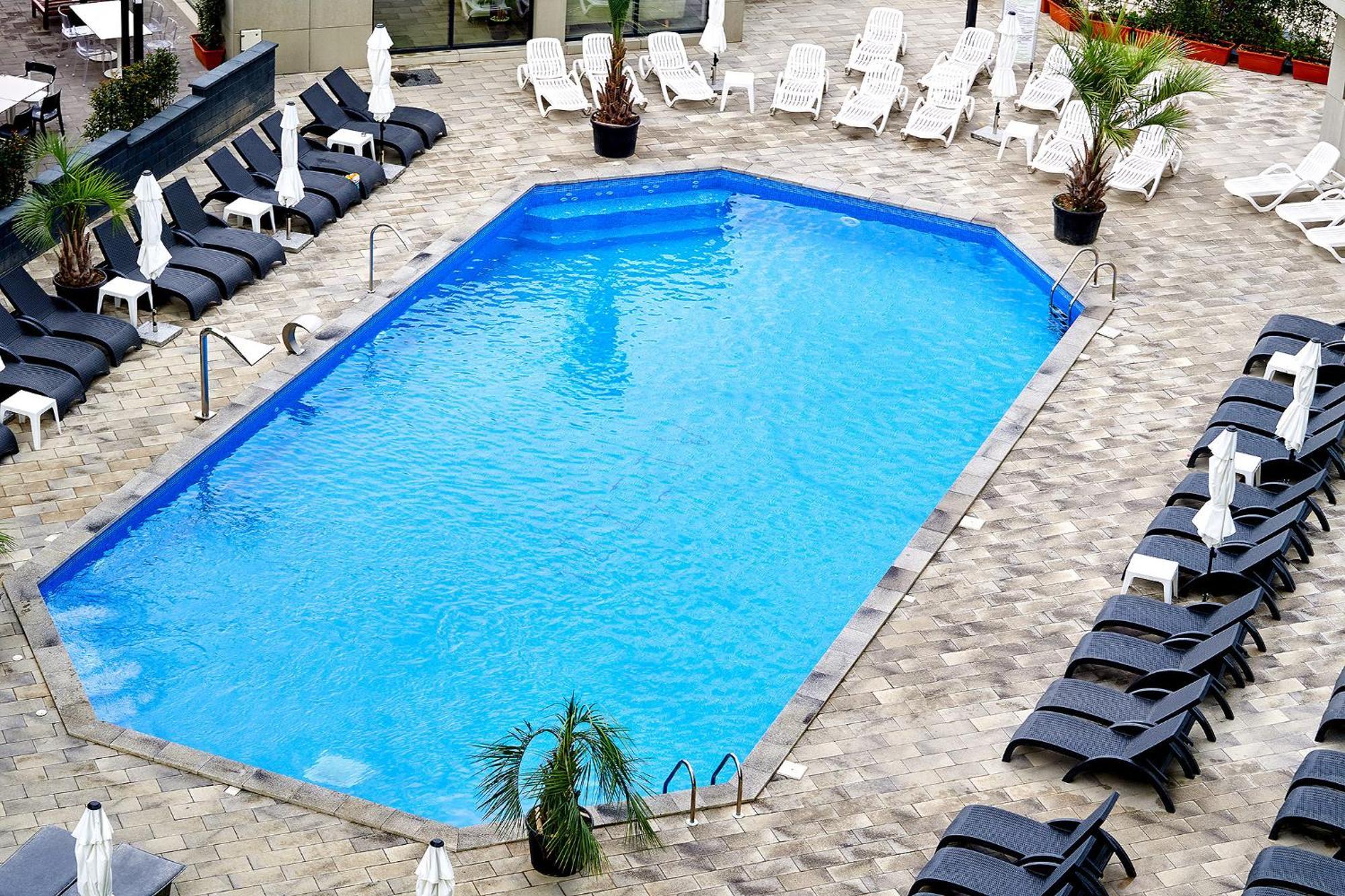 Purple Onyx - Pool & Spa Beach Resort Năvodari Exterior foto